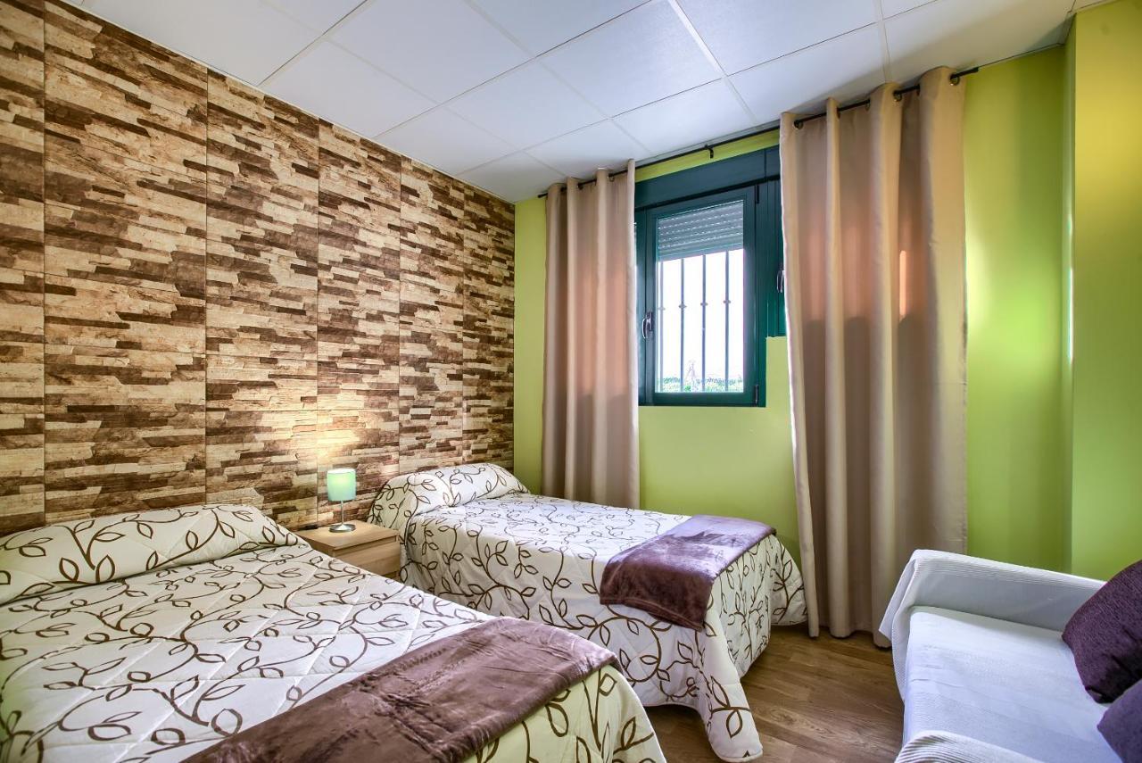 Apartamentos Barajas Madrid Kültér fotó